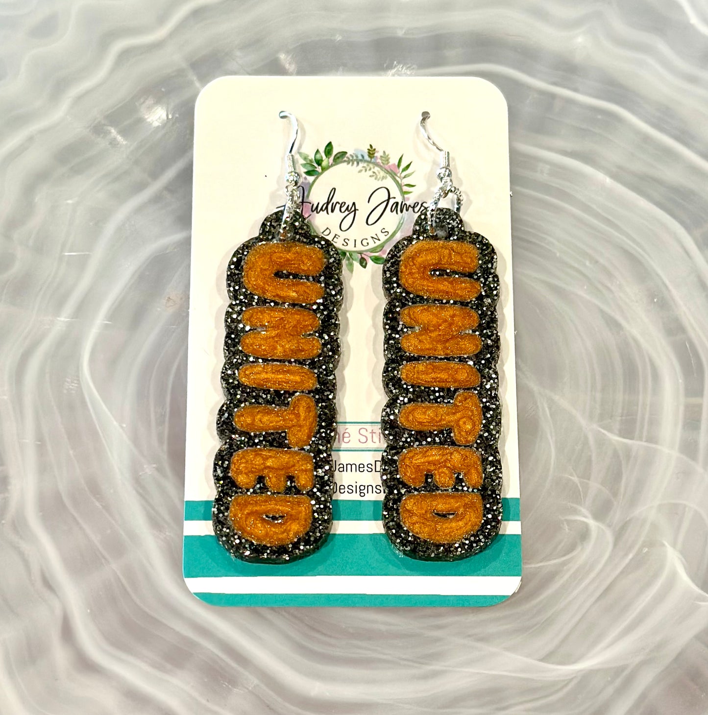 United Earrings With Beaded Studs